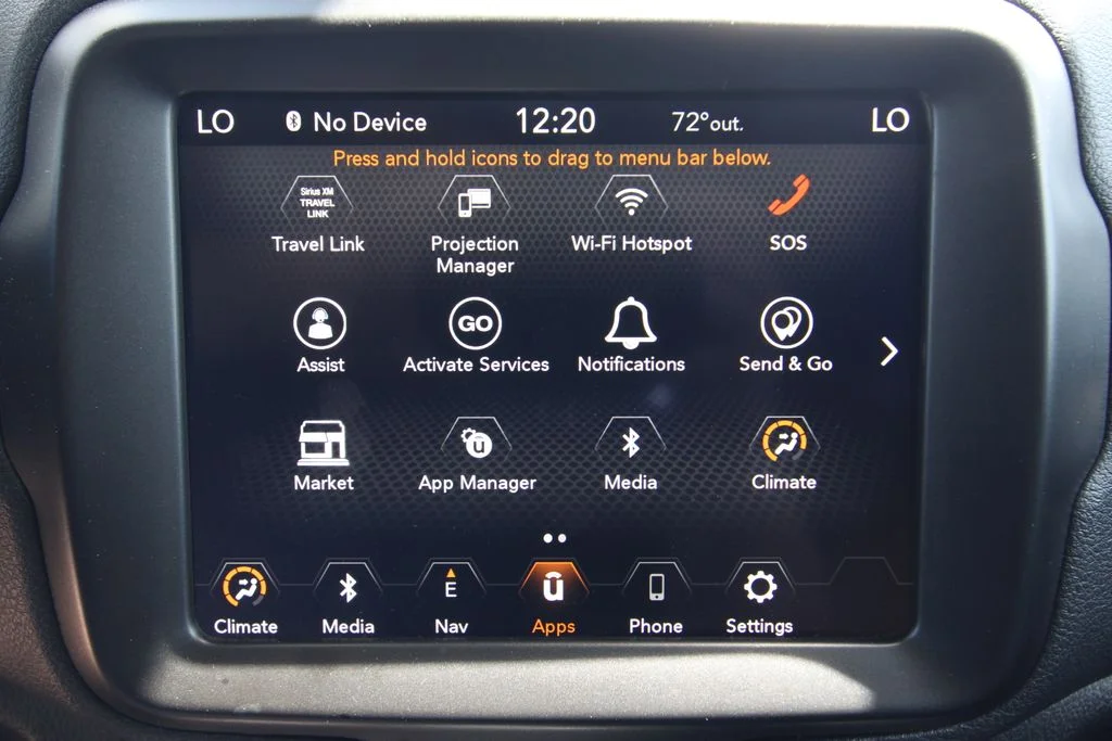 Used 2023 Gray Jeep Latitude image 31