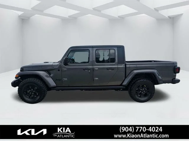 Used 2021 Crystal Metallic Jeep Willys image 6