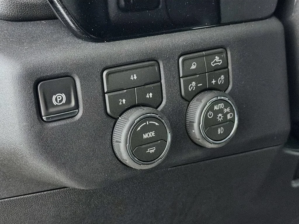 2026 Chevrolet Silverado 3500HD LT - Photo 10