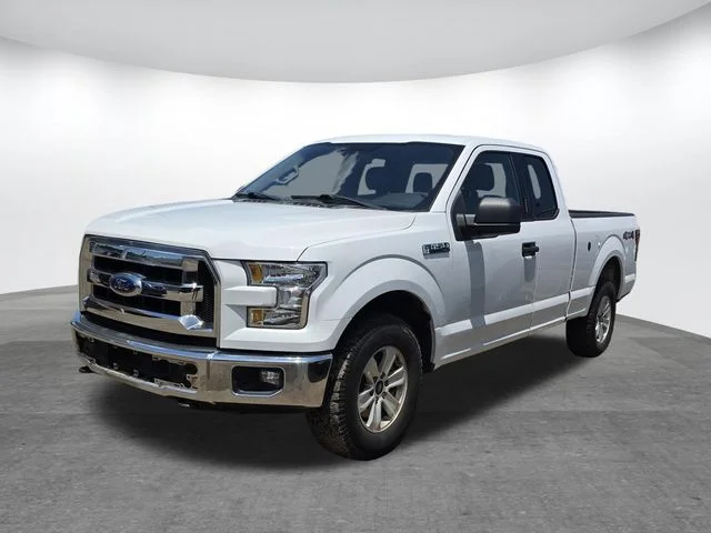 Used 2016 Oxford White Ford XLT image 6