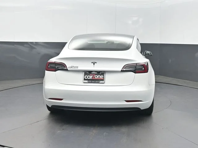 Used 2023 White Tesla Base image 26