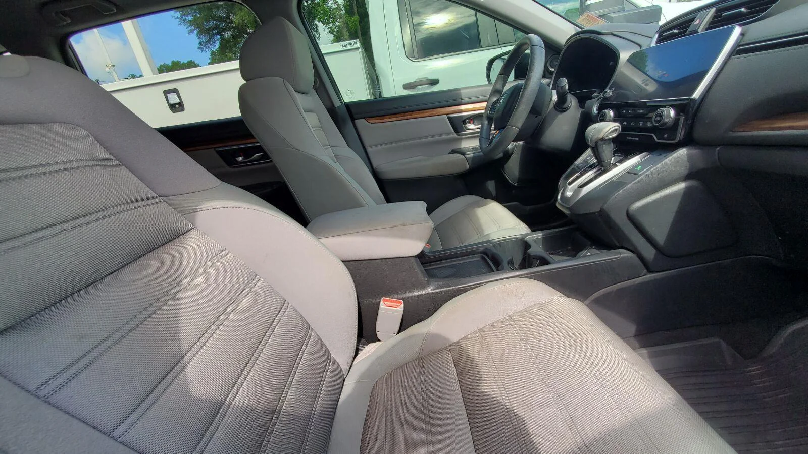 Used 2017 Modern Steel Metallic Honda EX image 4