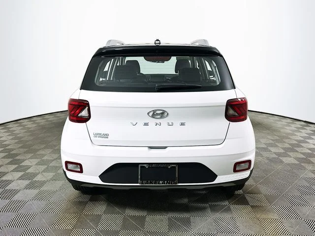 New 2026 Hyundai VENUE SEL