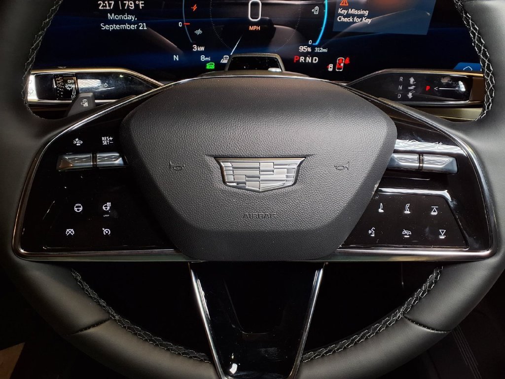 2027 Cadillac LYRIQ Sport - Photo 20