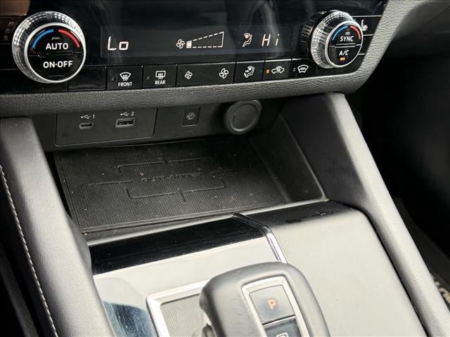 Used 2024 Mercury Gray Metallic Mitsubishi SE image 21