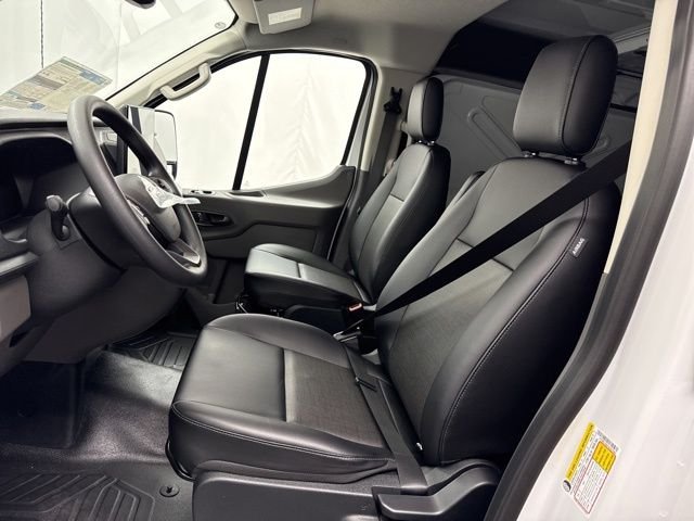 New 2026 Oxford White Ford Cargo Van image 16