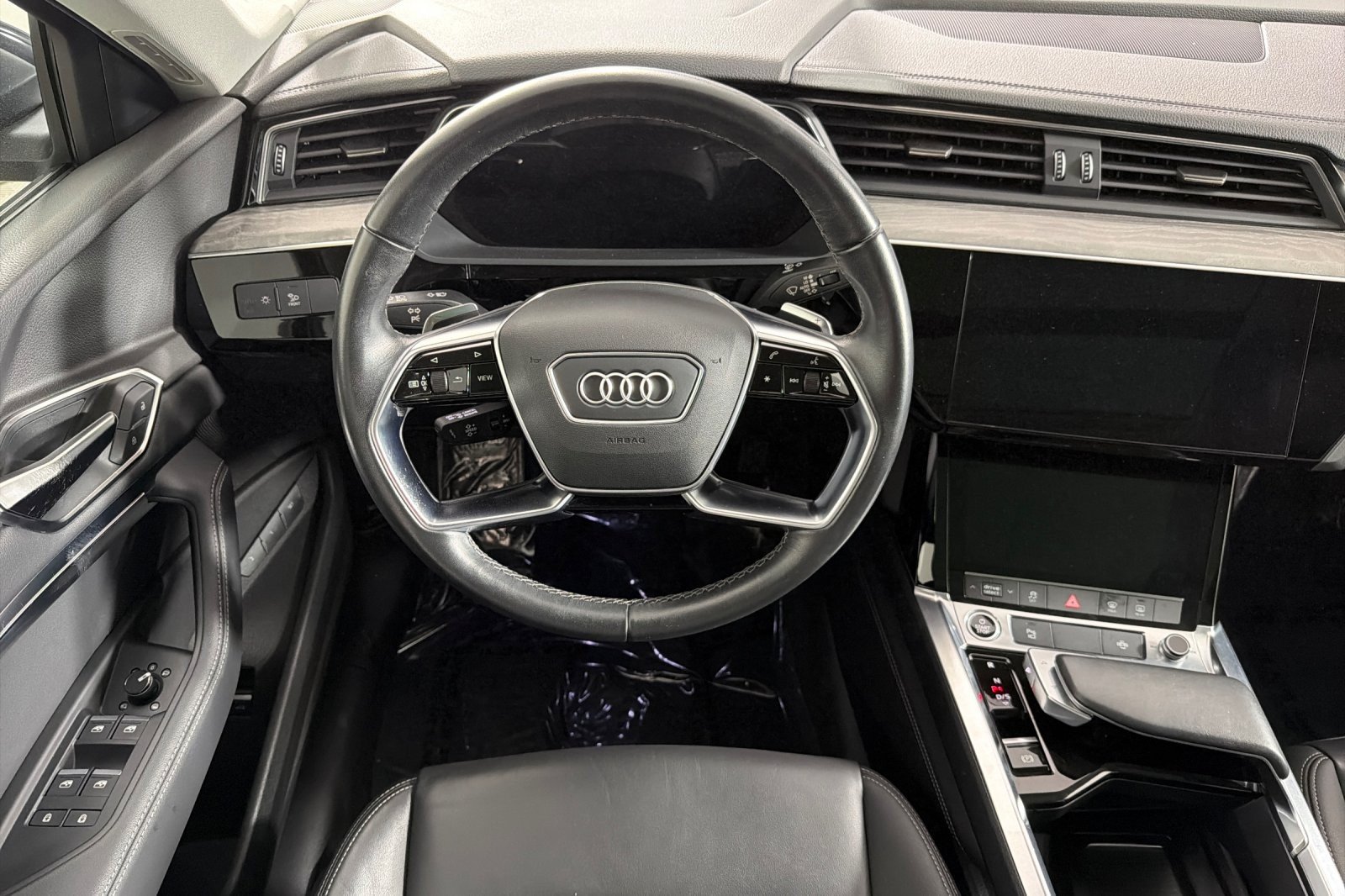 Used 2024 Manhattan Gray Metallic Audi Premium quattro image 13