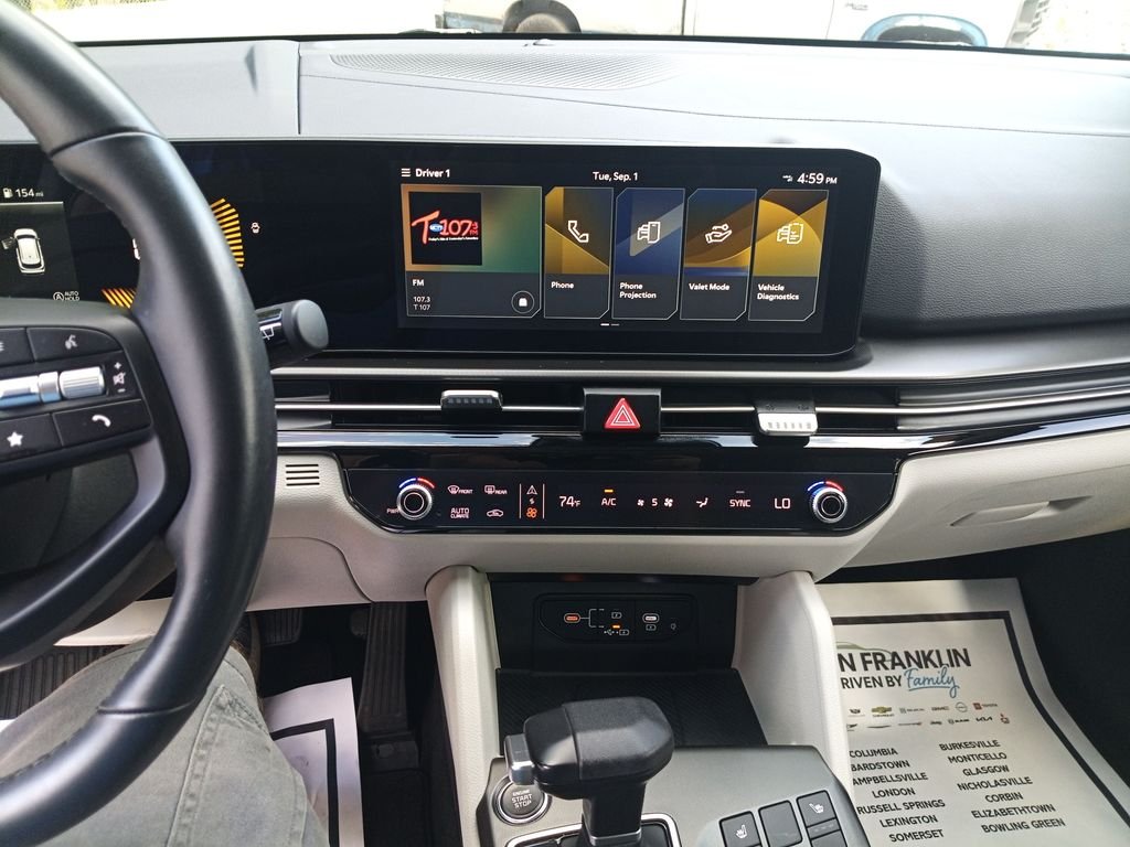 Used 2026 Black Kia EX image 21