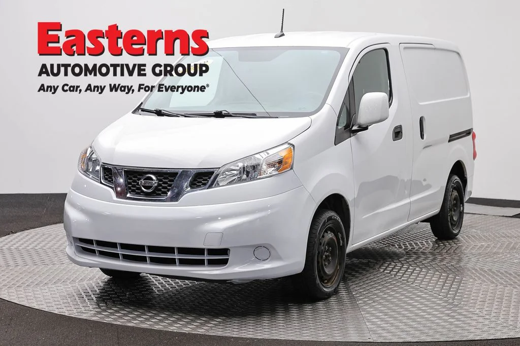 Used 2020 White Nissan SV image 1