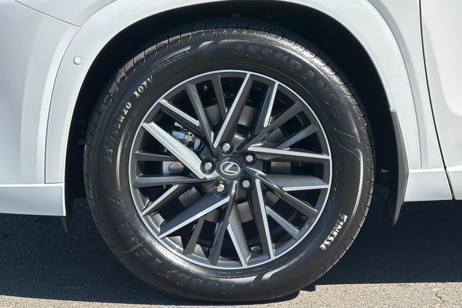 New 2026 Wind Chill Pearl Lexus  350 PREMIUM AWD image 32