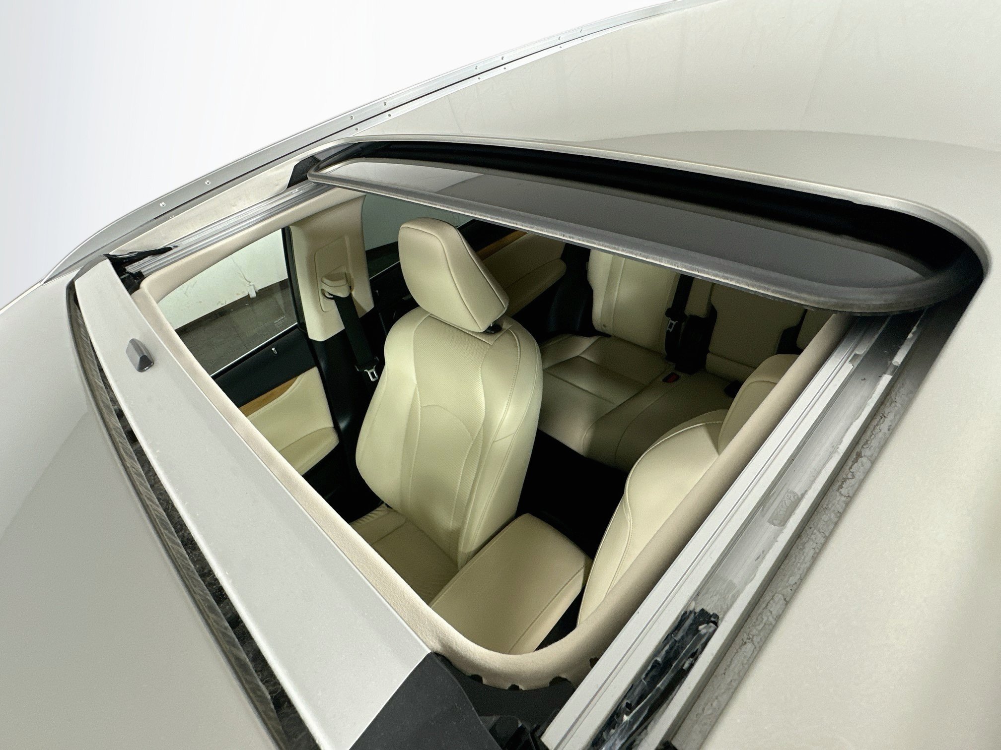 Certified Used 2021 Beige Metallic Lexus 350L image 20
