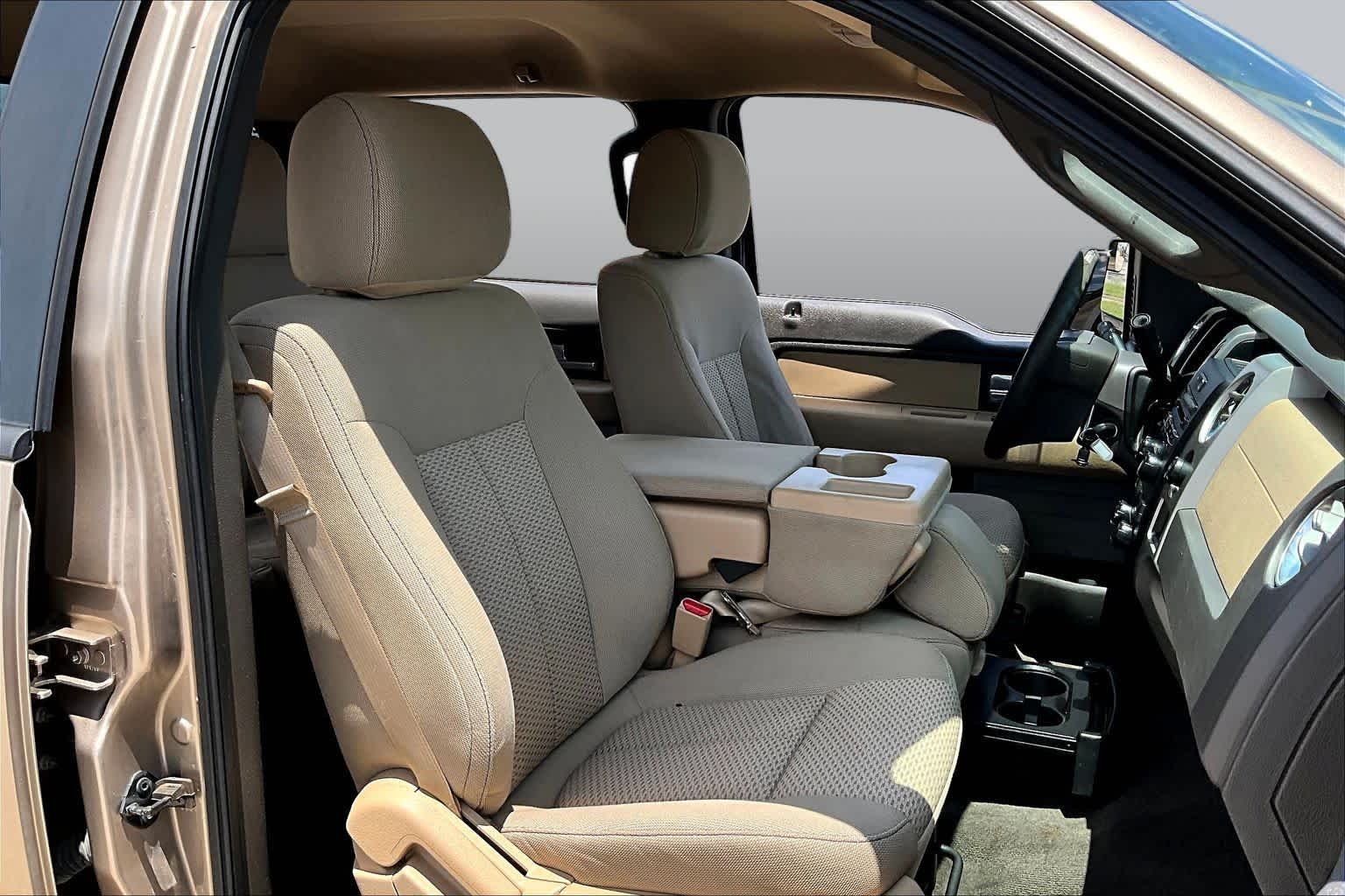 Used 2012 Pale Adobe Metallic Ford XLT image 9