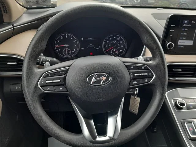 2023 Hyundai Santa Fe SE - Photo 13