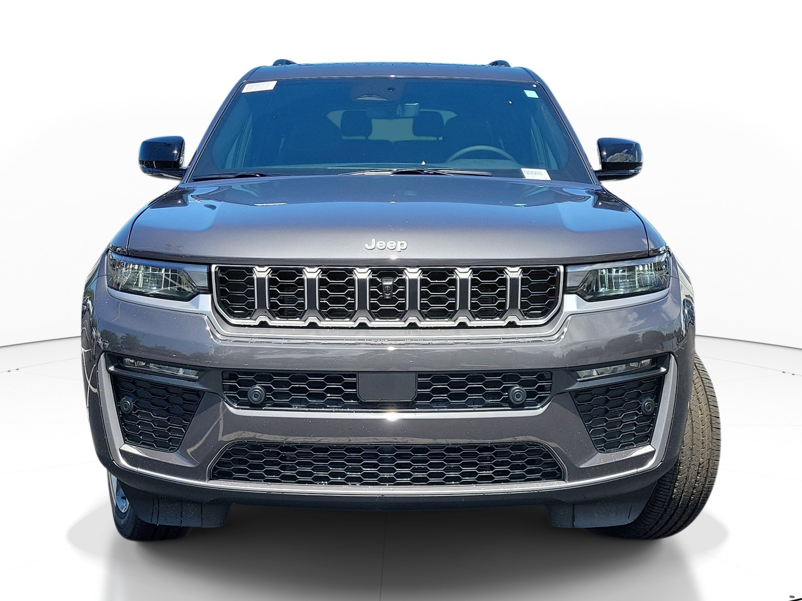 New 2026 Baltic Gray Metallic Clear-Coat Exterior Paint Jeep Limited image 2