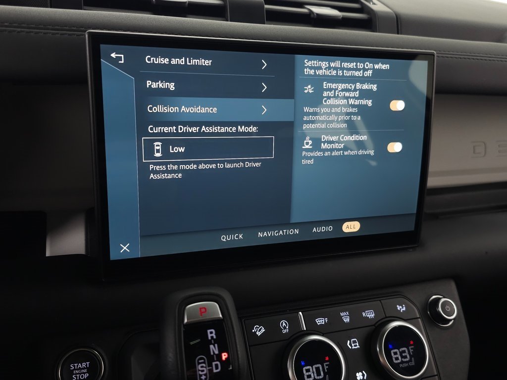 2025 LAND ROVER DEFENDER - Image 25