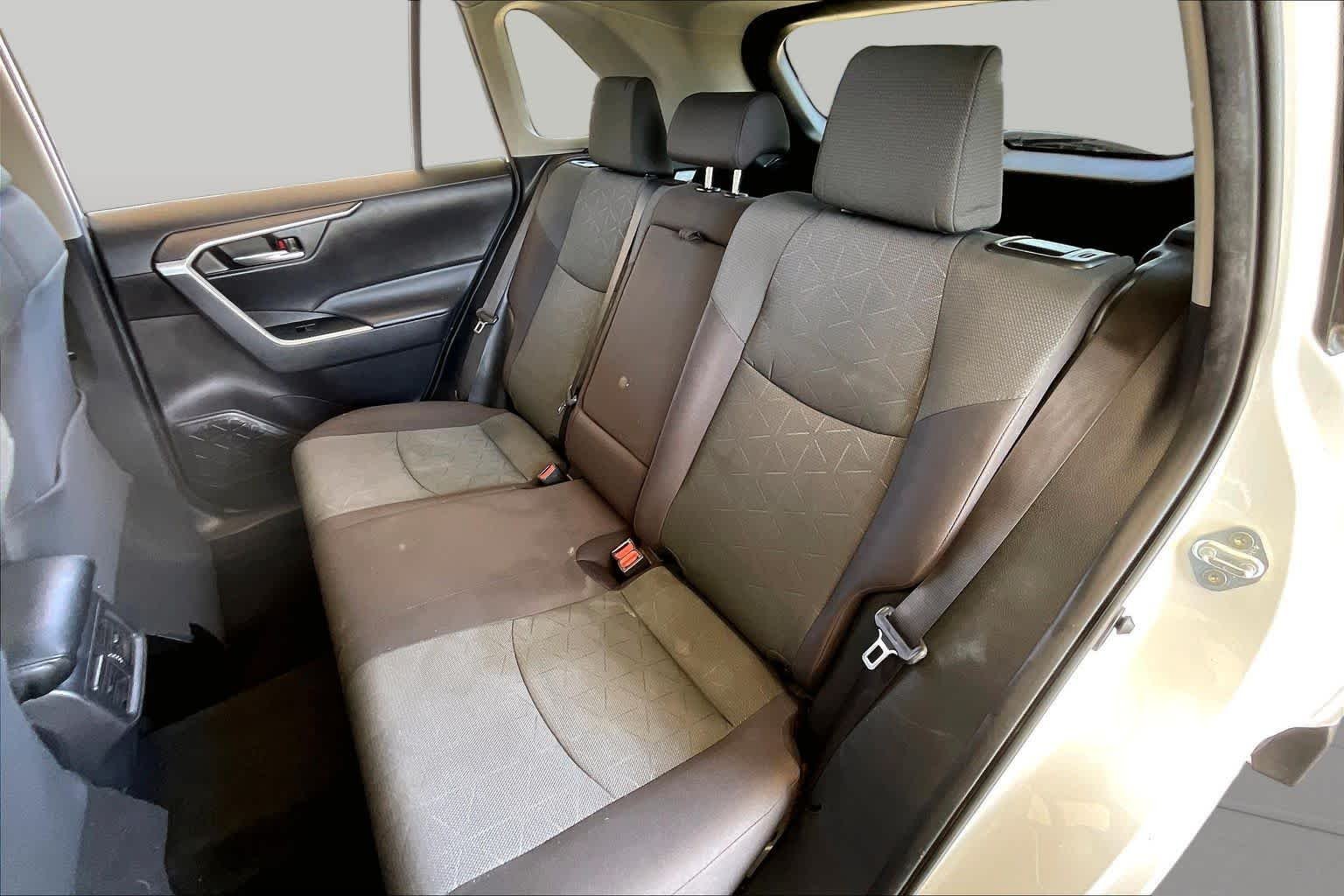 Used 2024 Ice Cap Toyota XLE image 19