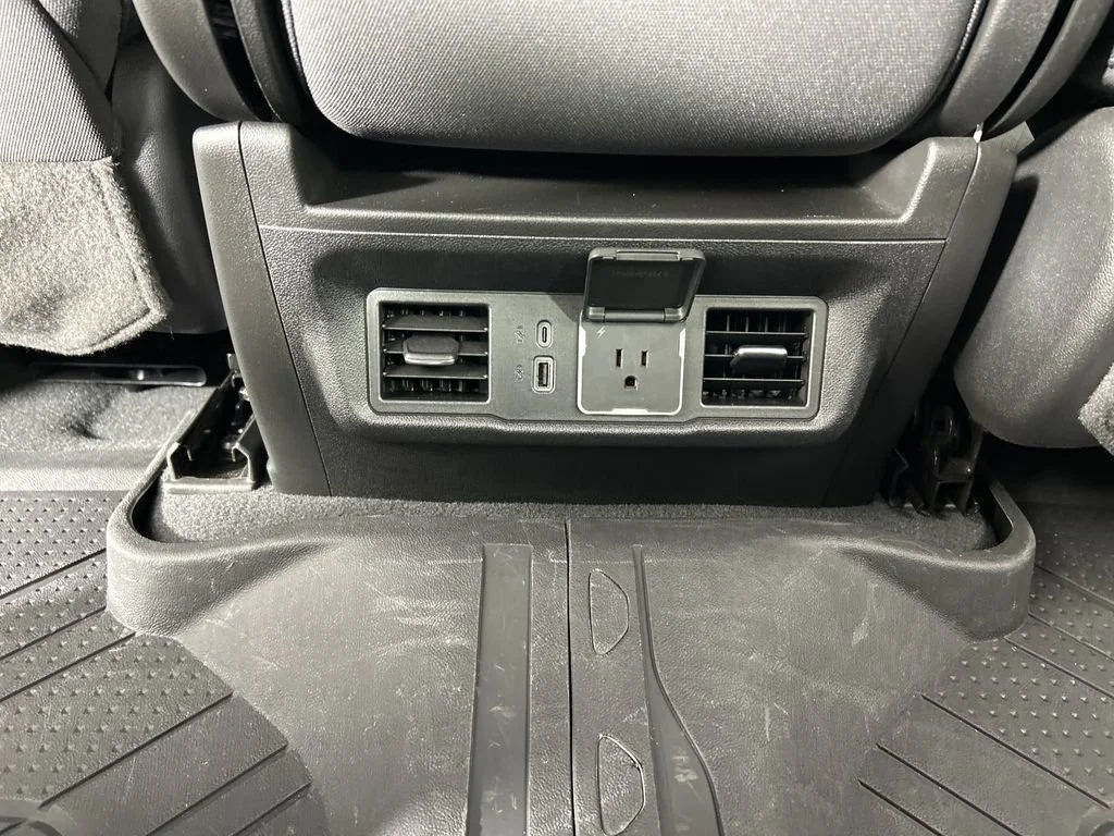 Used 2023 Black Chevrolet RST image 20