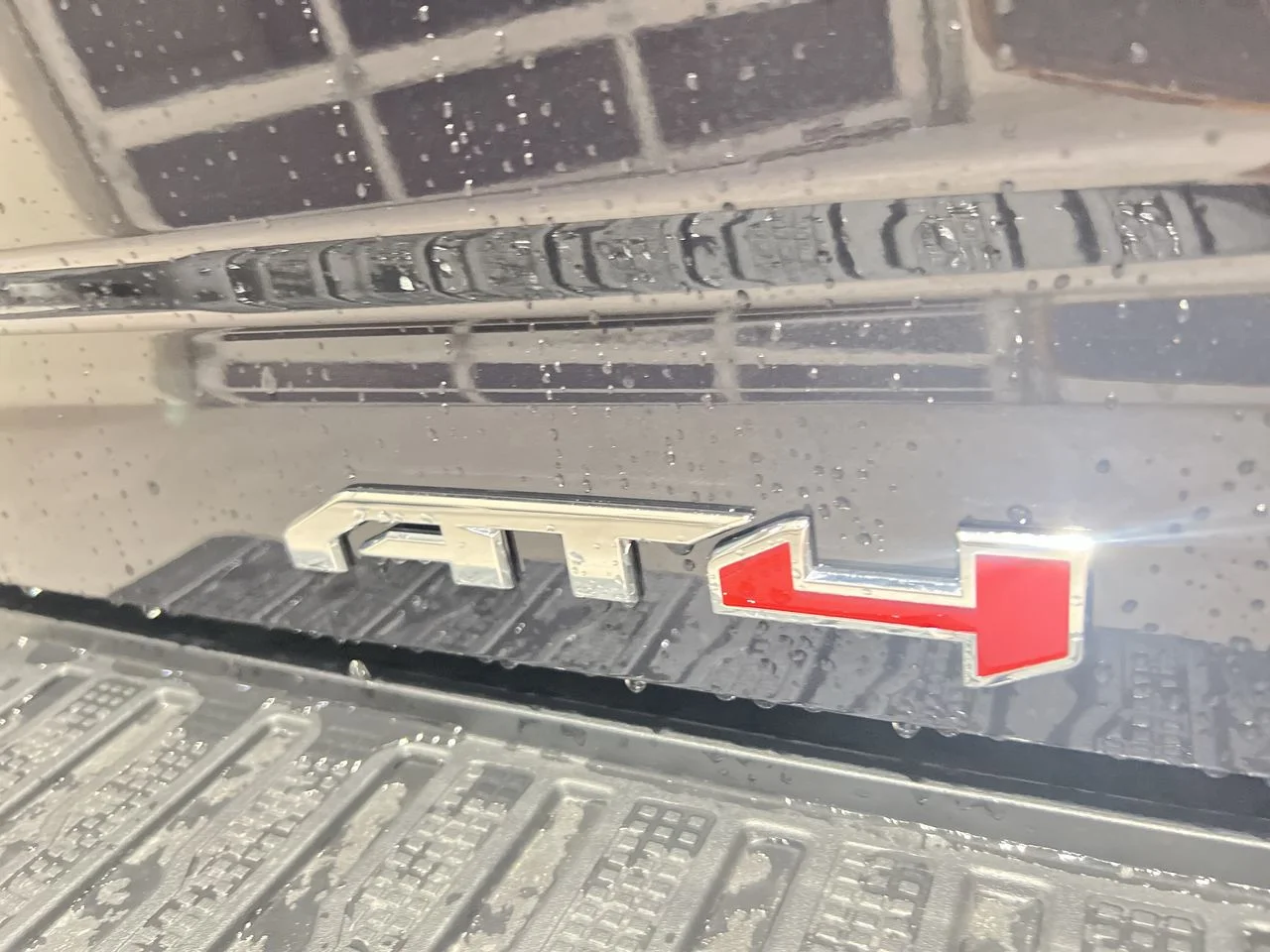 2025 GMC Sierra 2500HD AT4 - Photo 105