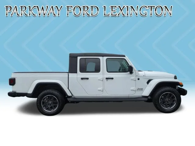 Used 2023 White Jeep Overland image 6