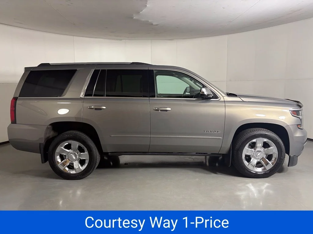 Used 2018 PEPPERDUST METALLIC Chevrolet Premier image 12