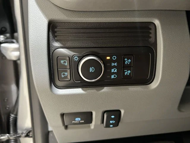 New 2026 Silver Ford XLT image 14