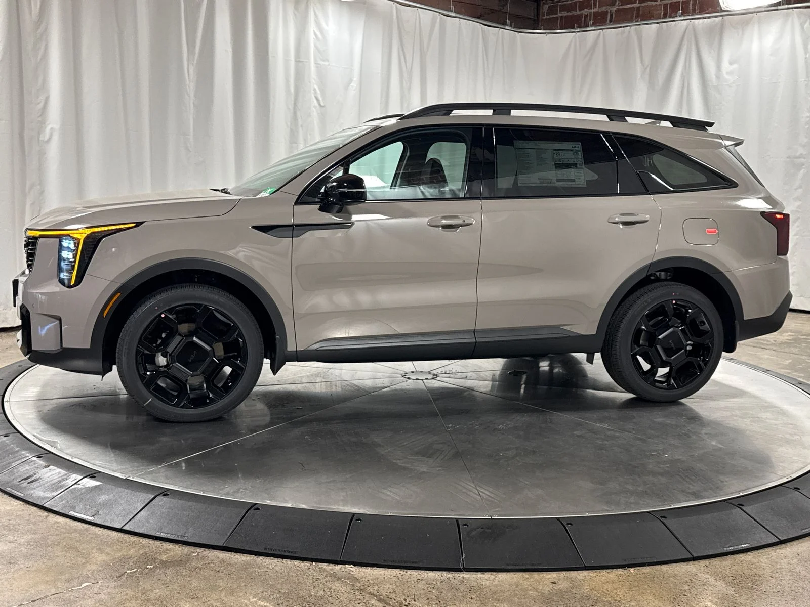 New 2026 Brown Kia X-Line EX image 6