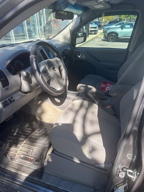 Used 2017 Gray Nissan SV image 12