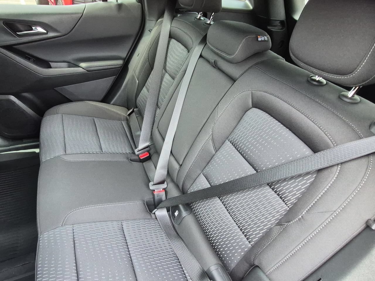 New 2027 Lakeshore Blue Metallic Chevrolet LT image 24