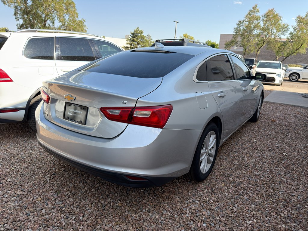 Used 2016 Silver Ice Metallic Chevrolet LT image 5