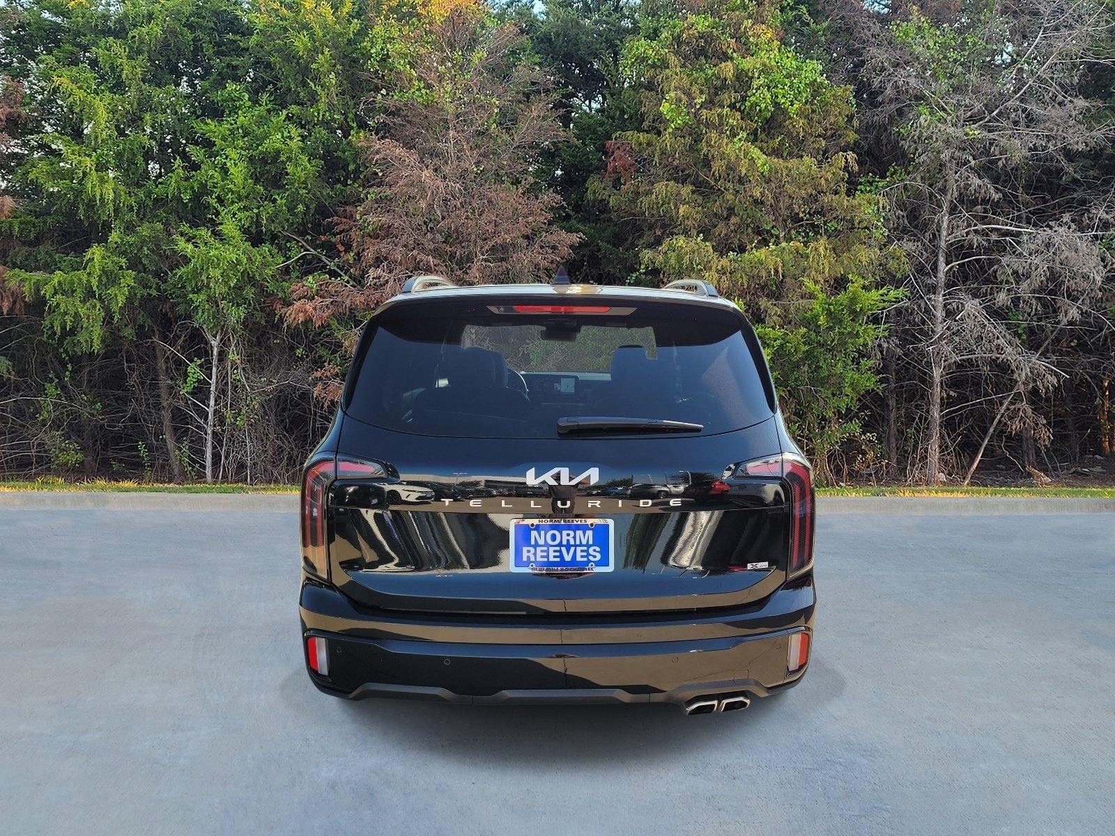 Used 2024 Ebony Black Kia SX Prestige X-Pro image 18