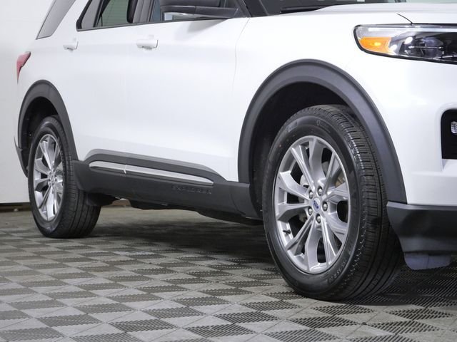 Certified 2024 Ford Explorer XLT with VIN 1FMSK8DH1RGA52724 for sale in Shakopee, Minnesota