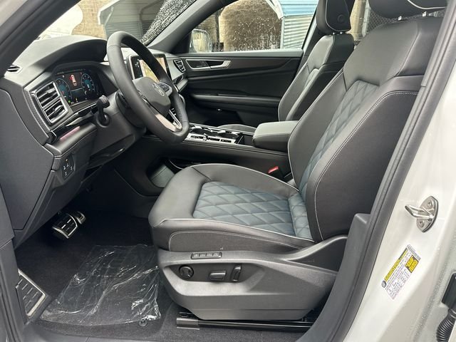 New 2026  Volkswagen 2.0T SEL Premium R-Line image 9