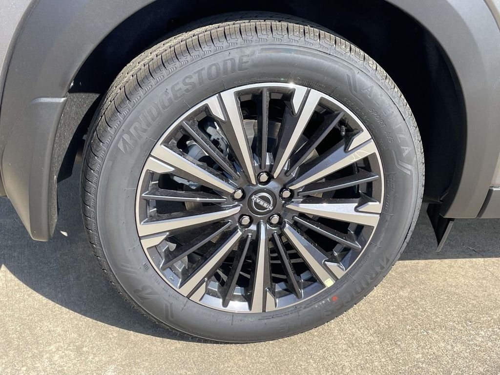 New 2026 Gun Metallic Nissan Platinum image 7