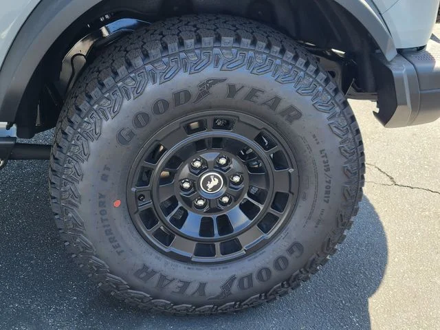 New 2026 Avalanche Gray Ford Big Bend image 6