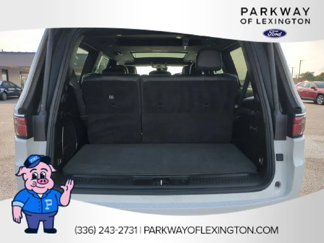 Used 2022 White Jeep Series II image 33