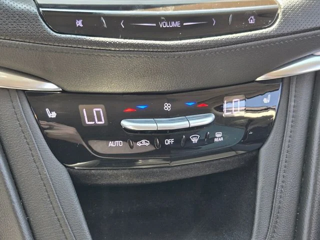 Used 2018 Black Cadillac Luxury image 27