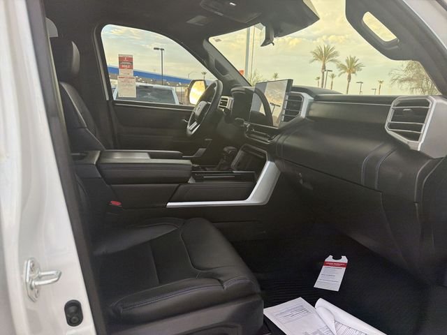 2025 Toyota Tundra Platinum - Photo 28
