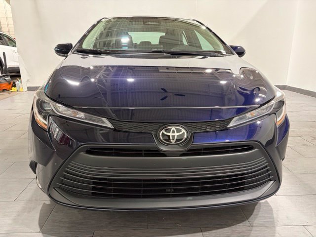 Used 2024  Toyota LE image 8