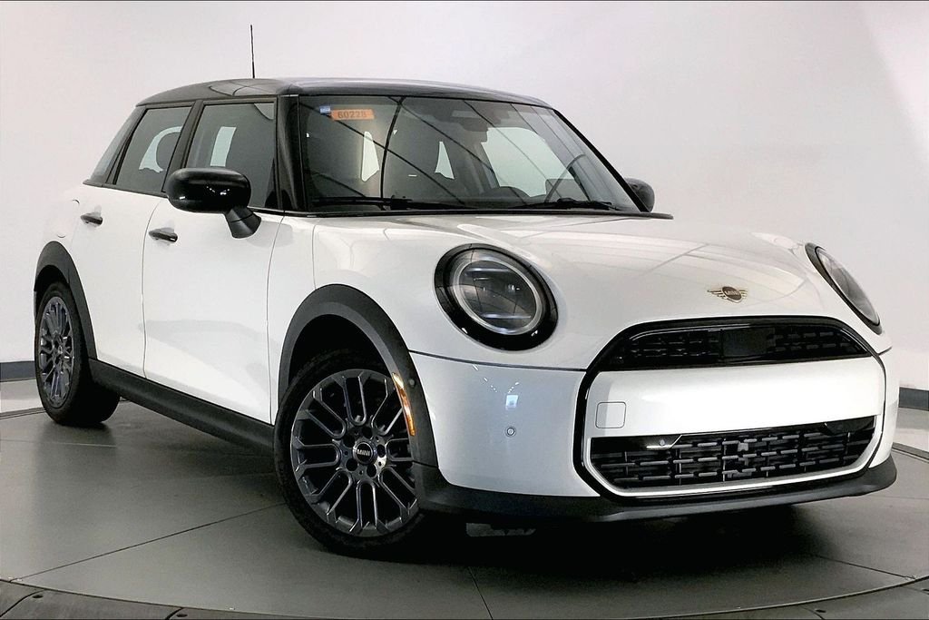 Used 2026 Nanuq White Metallic MINI  image 32