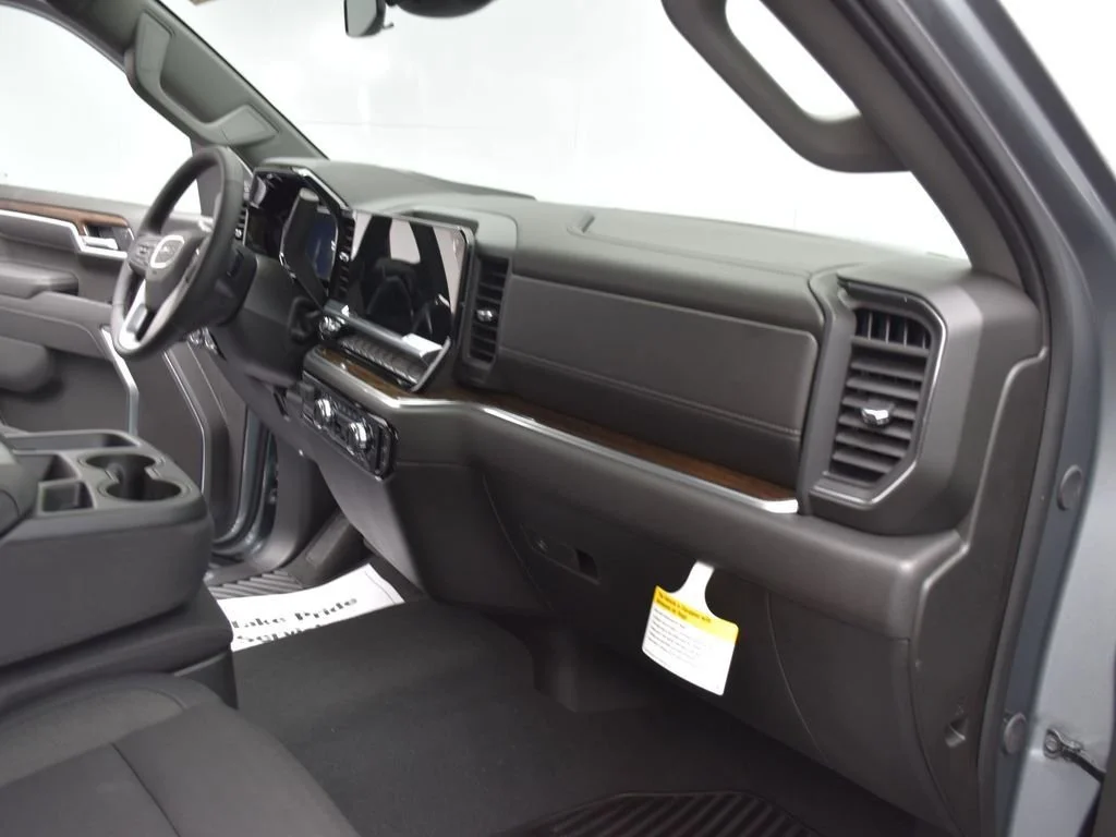 2026 GMC Sierra 1500 SLE - Photo 19