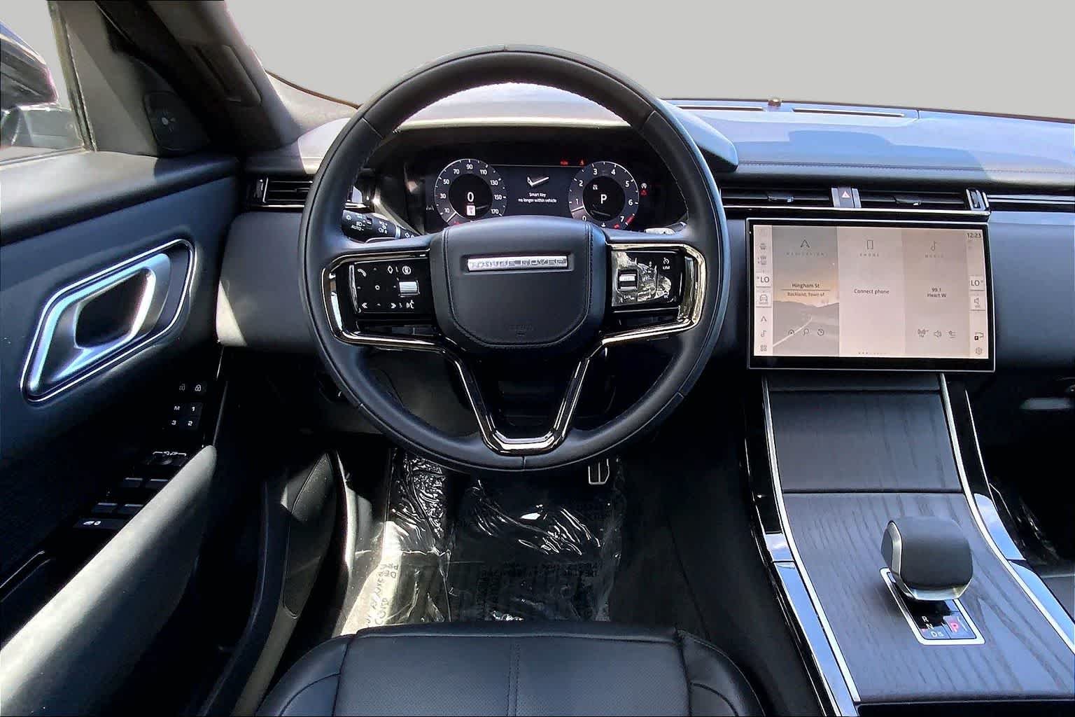 Used 2026 Varesine Blue Metallic Land Rover Dynamic SE image 6