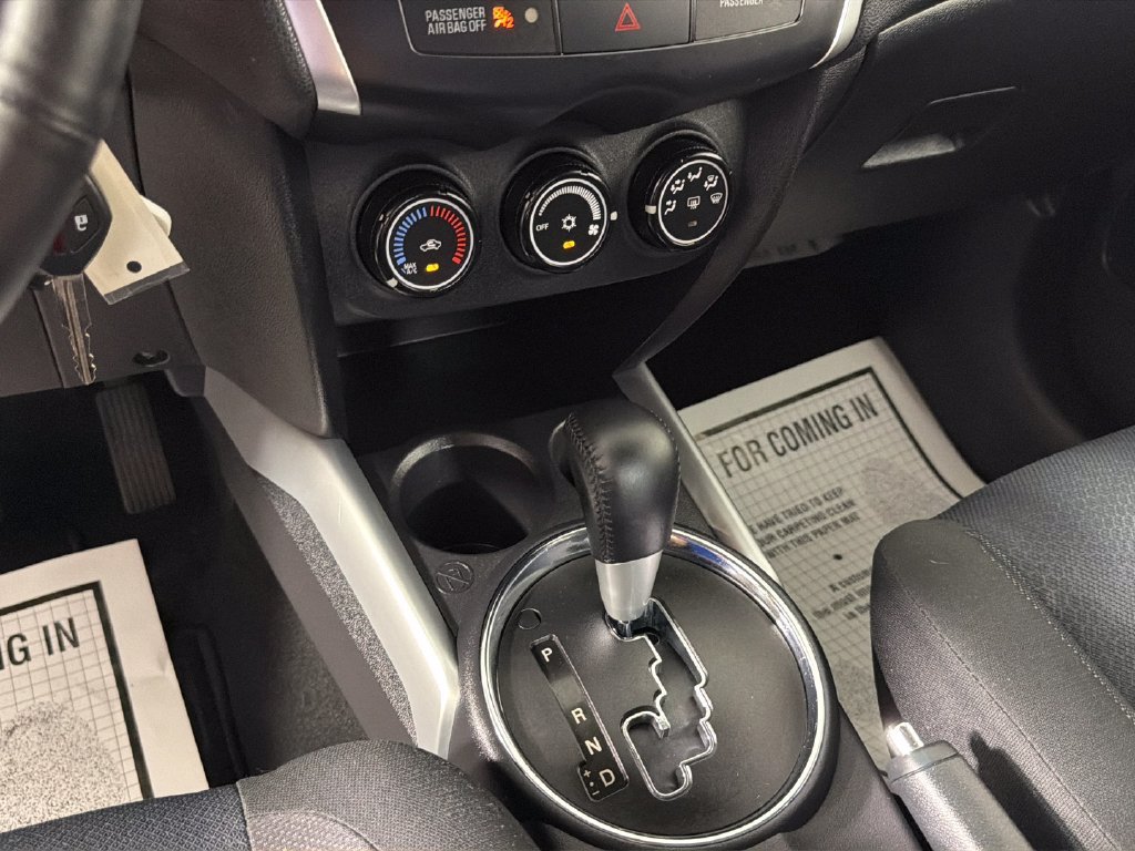Used 2011 Gray Mitsubishi ES image 23