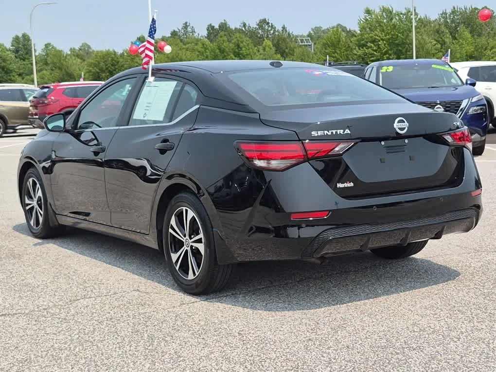 Used 2023 Super Black Nissan SV image 4