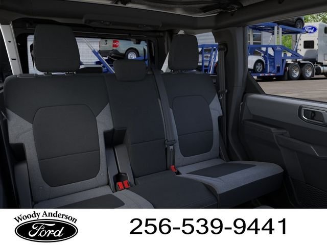New 2026 Oxford White Ford Base Ford Custom Garage image 25