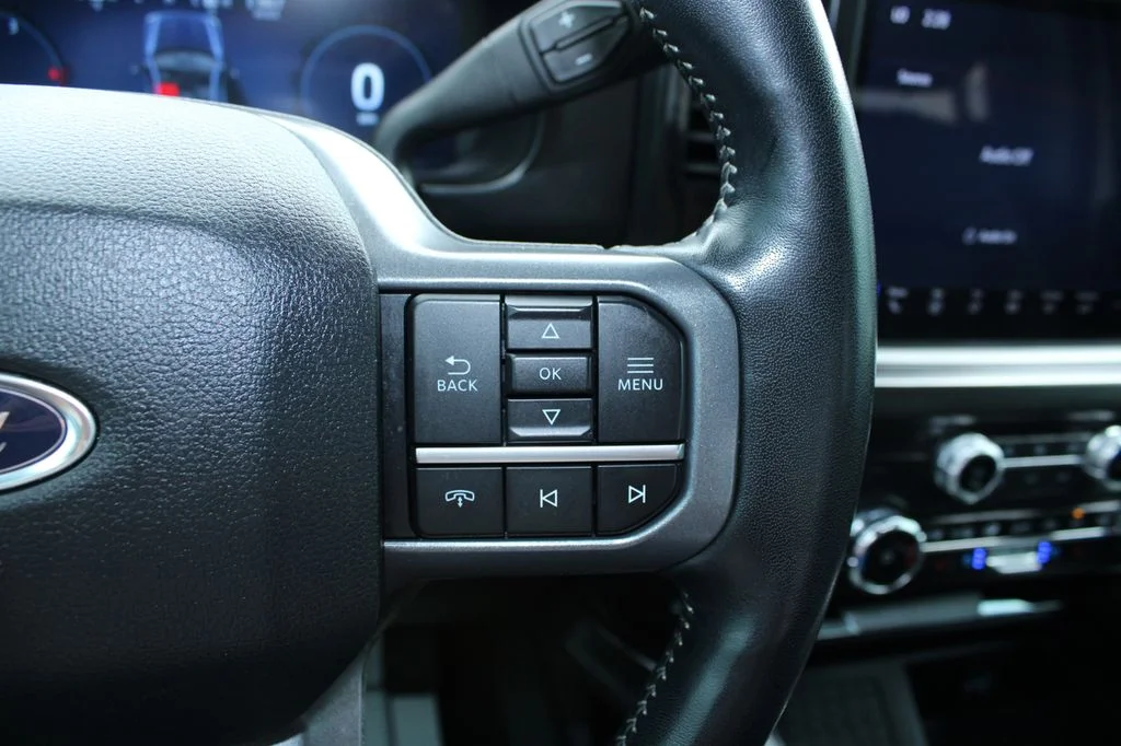 Used 2024 Oxford White Ford Lariat image 51