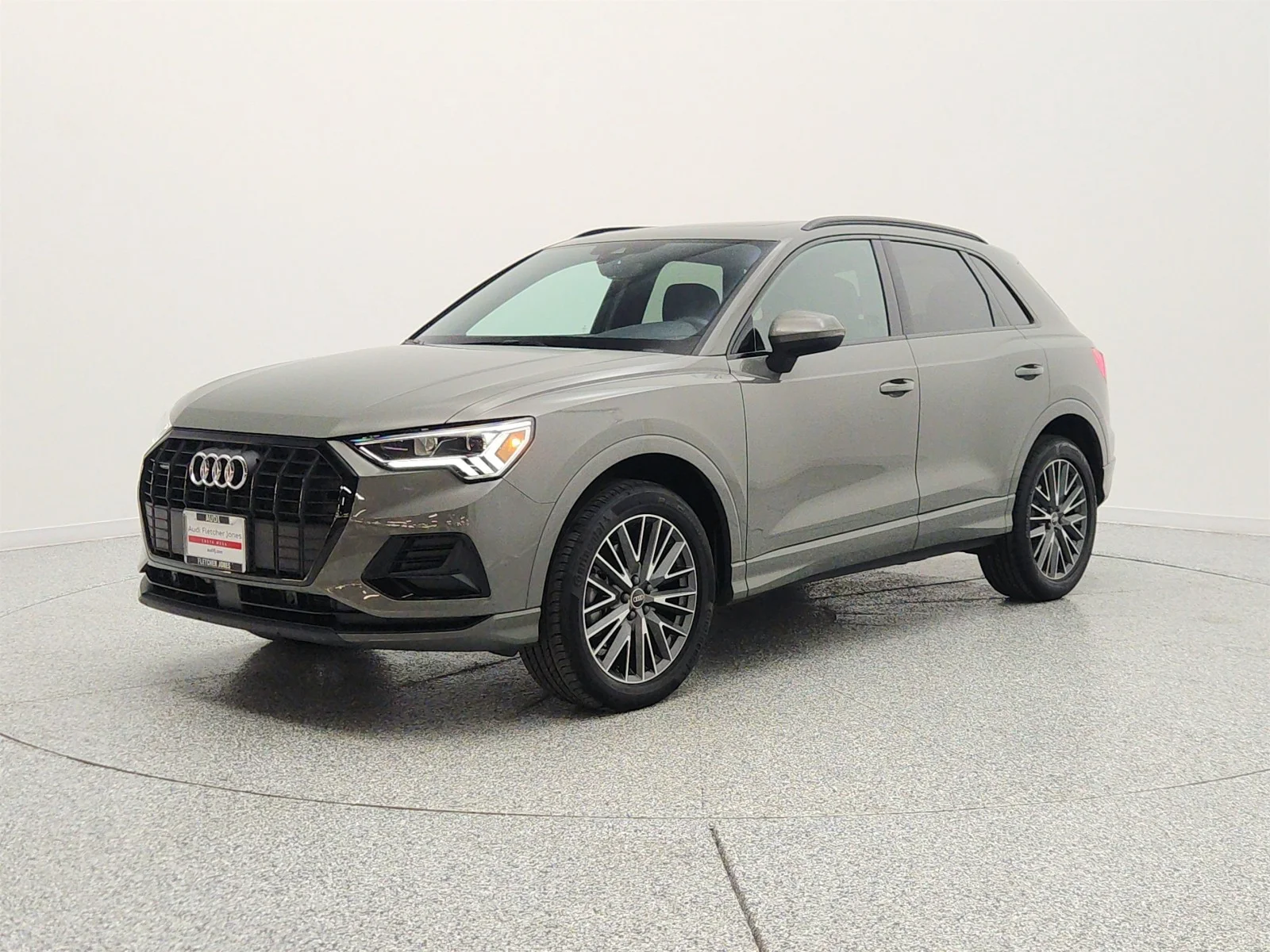 2023 Audi Q3 40 TFSI Premium quattro's photo