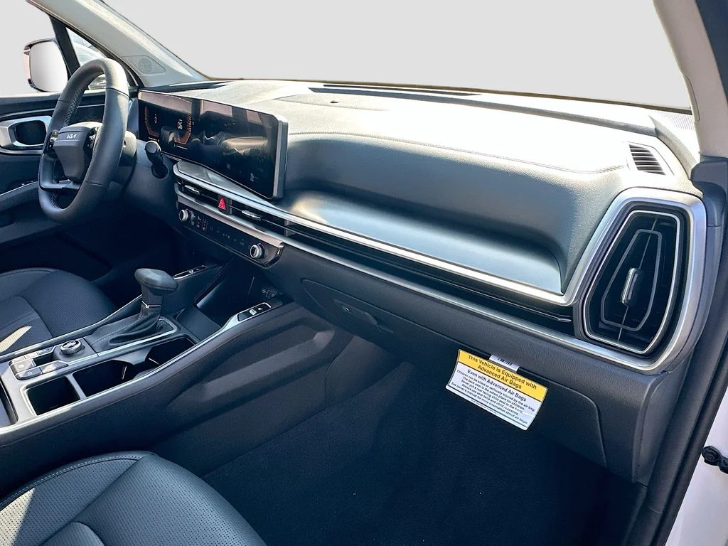 New 2026 Glacial White Kia S image 29