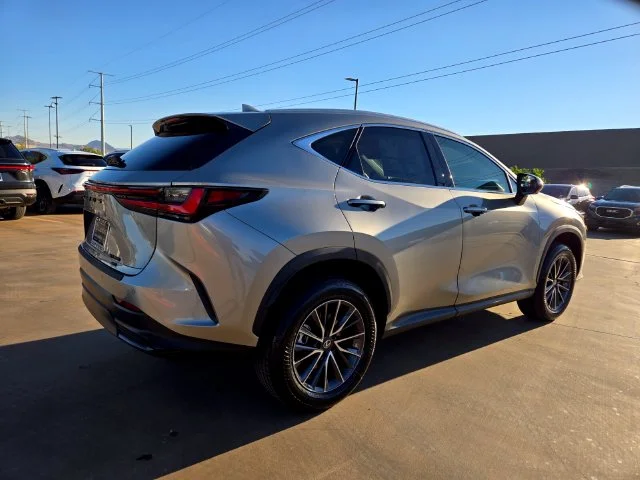 New 2026 Atomic Silver Lexus PREMIUM image 3