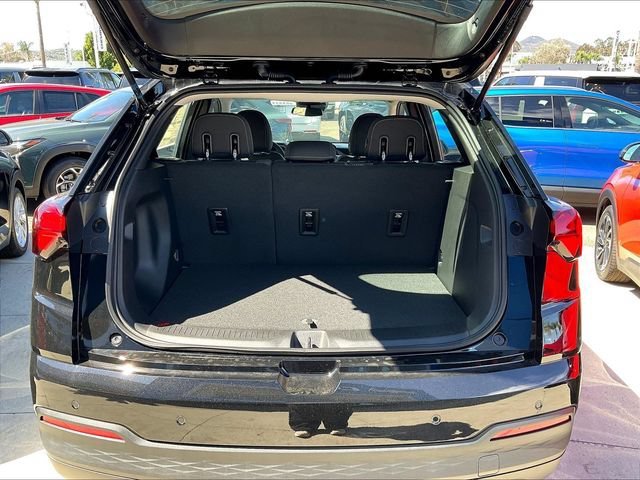 2027 Chevrolet Bolt LT - Photo 15