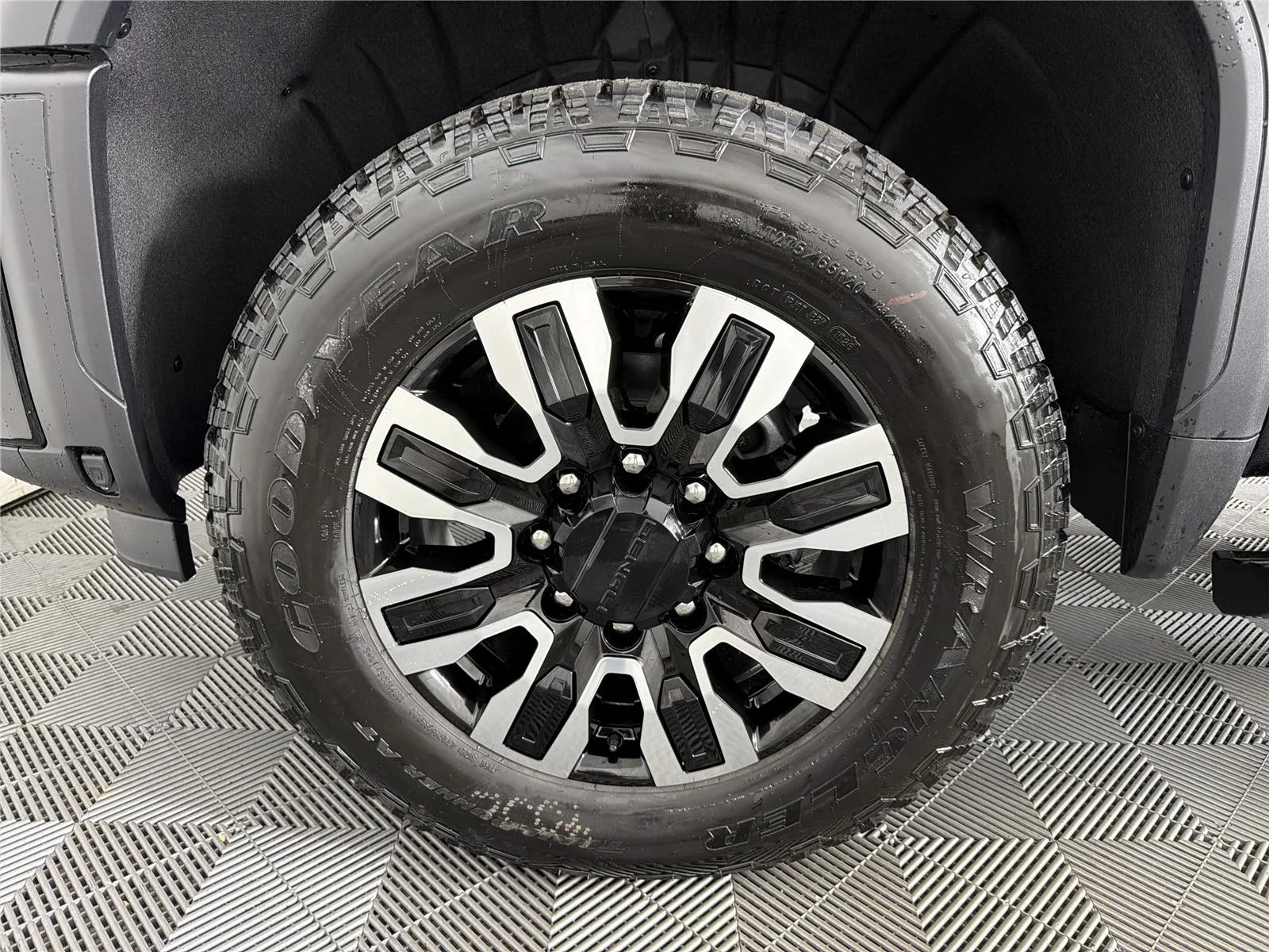 New 2026 Onyx Black GMC Denali Ultimate image 10